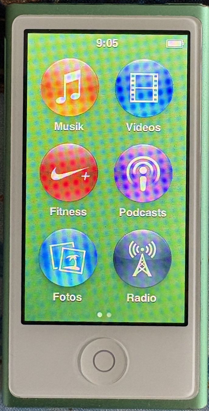 Apple Tragbarer Mediaplayer: iPod-Nano - 7th Generation – Gebraucht aus Meisterschwanden von McSchein