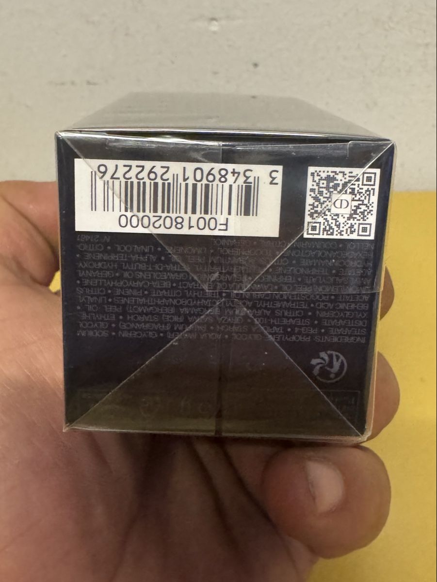 Dior Profumi & Eau de Toilette: Dior Sauvage Parfum neu – Nuovo (secondo la descrizione) da Schlieren venduto da Freundlich02 4