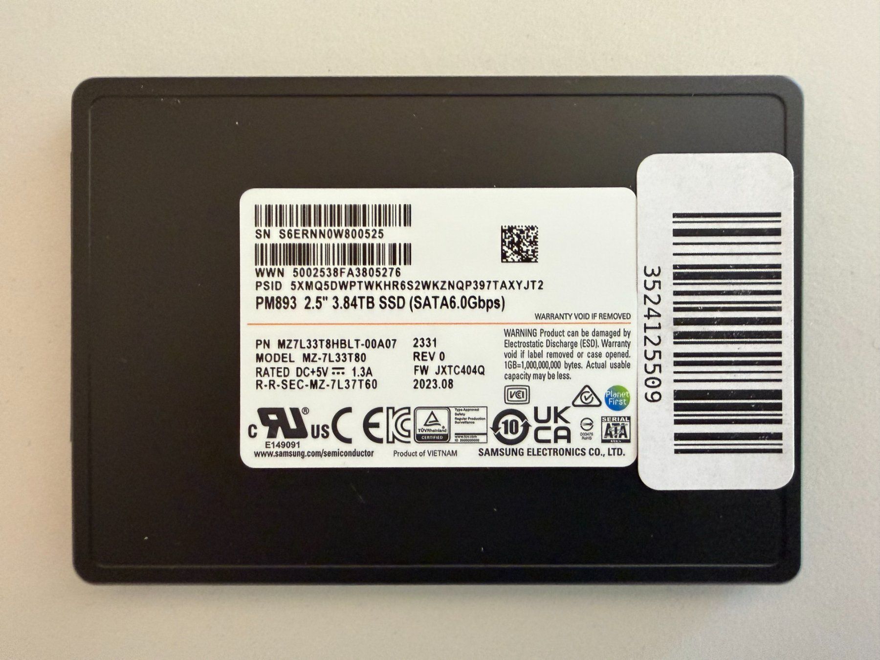 Samsung Dischi rigidi: Samsung PM893 3.84TB Enterprise SATA SSD – Usato da Pratteln venduto da HMW-Solutions