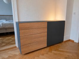 neuwertige Kommode "Pfister" (NP CHF 6'000)