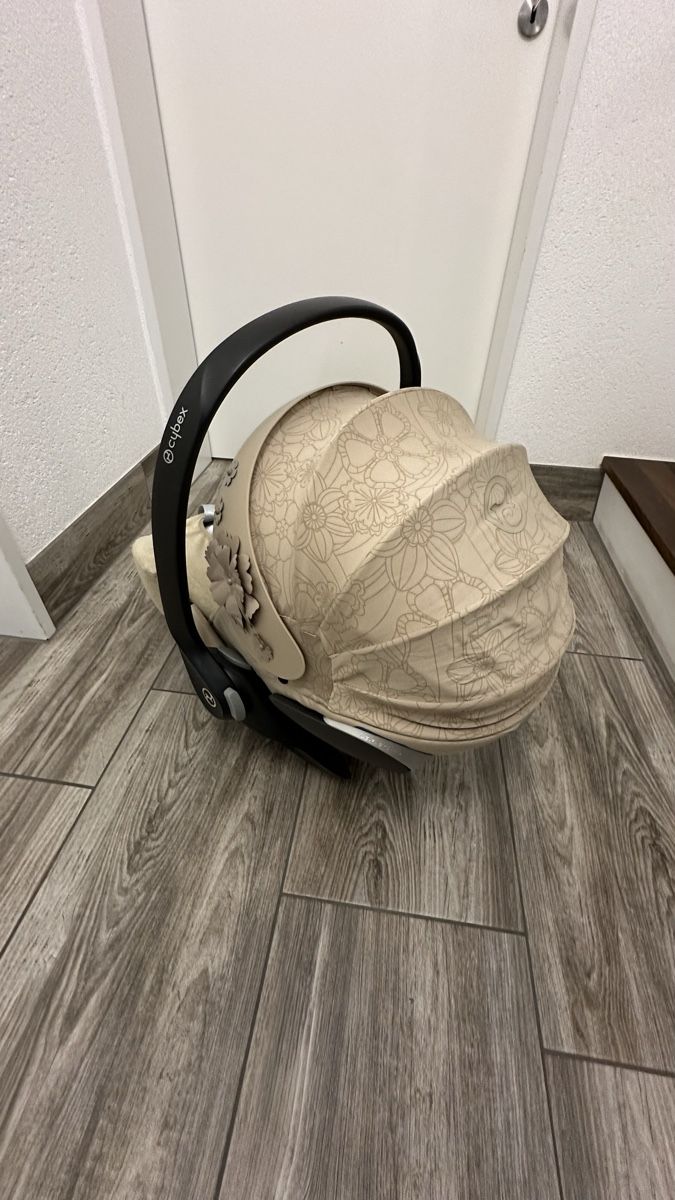 Cybex Seggiolini per auto: CYBEX Platinum, Cloud T i-Size, Farbe: Nude Beige – Nuovo (secondo la descrizione) da Oetwil am See venduto da Bigrico 2