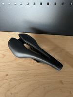 Selle de vélo route Giant Contact Dynamic