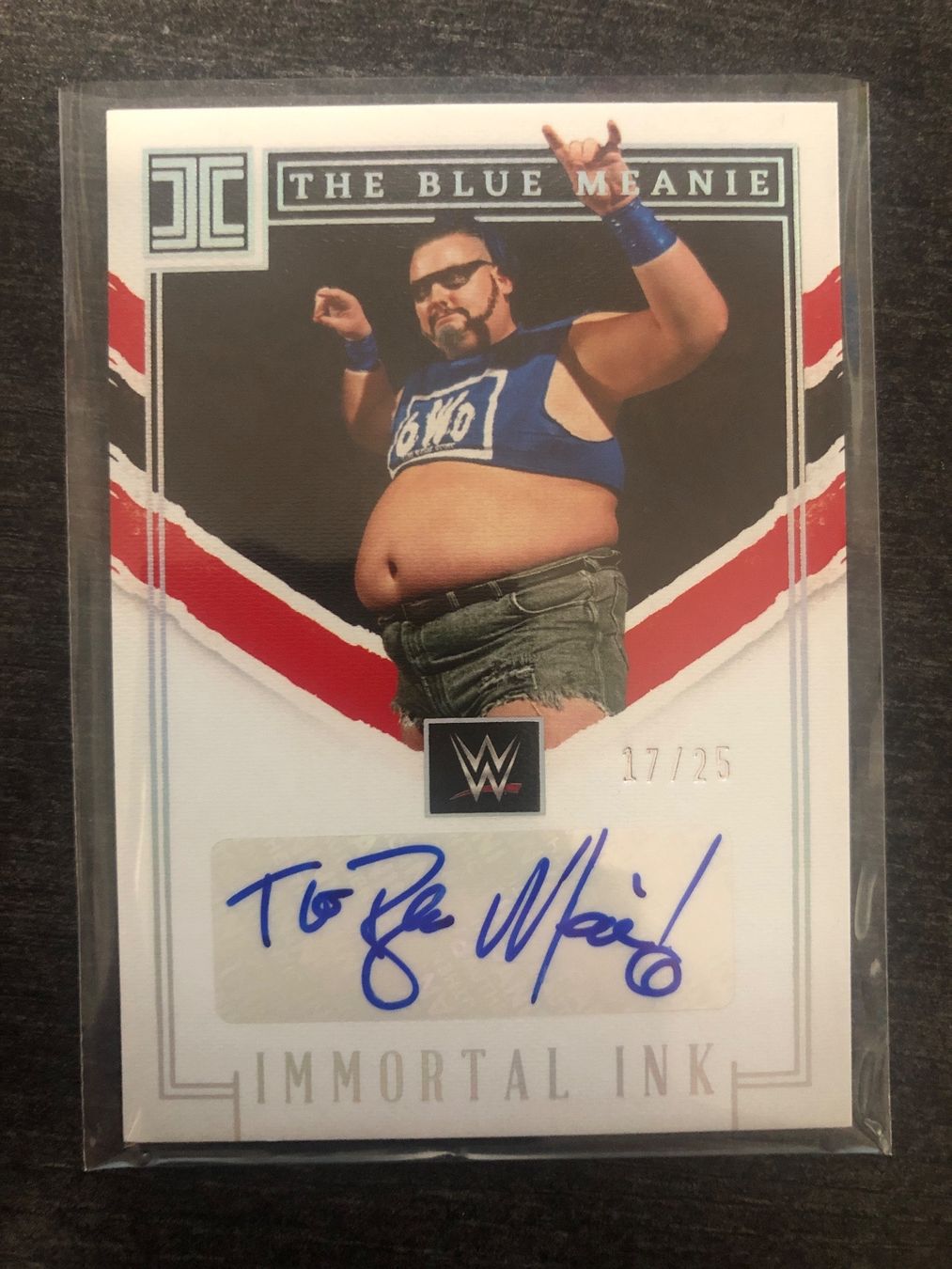 Topps Carte collezionabili: Panini Impeccable WWE Blue Meanie Autogramm 17/25 – Usato da Wangenried venduto da Garagara