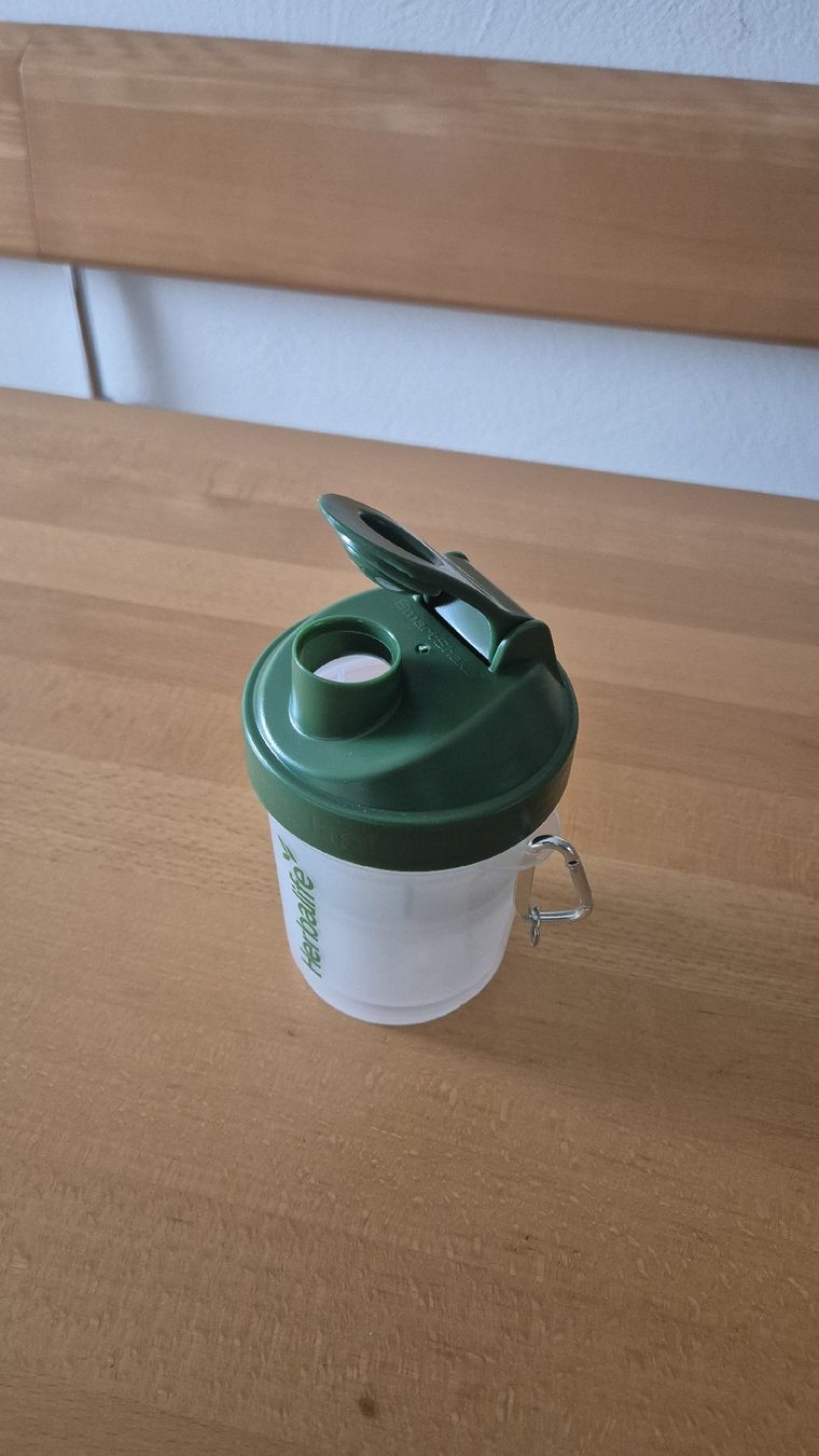 Contenitori & Simili: SmartShake Herbalife neu – Nuovo e nell'imballaggio originale da Wangen SZ venduto da Dnepr2 1