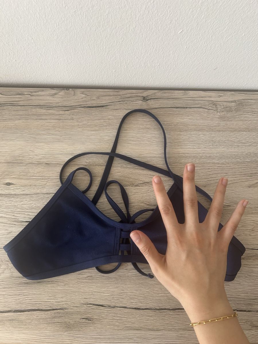 Badekleider & Bikinis: Jolyn bikini top – Gebraucht aus Winterthur von sel_g95h 1