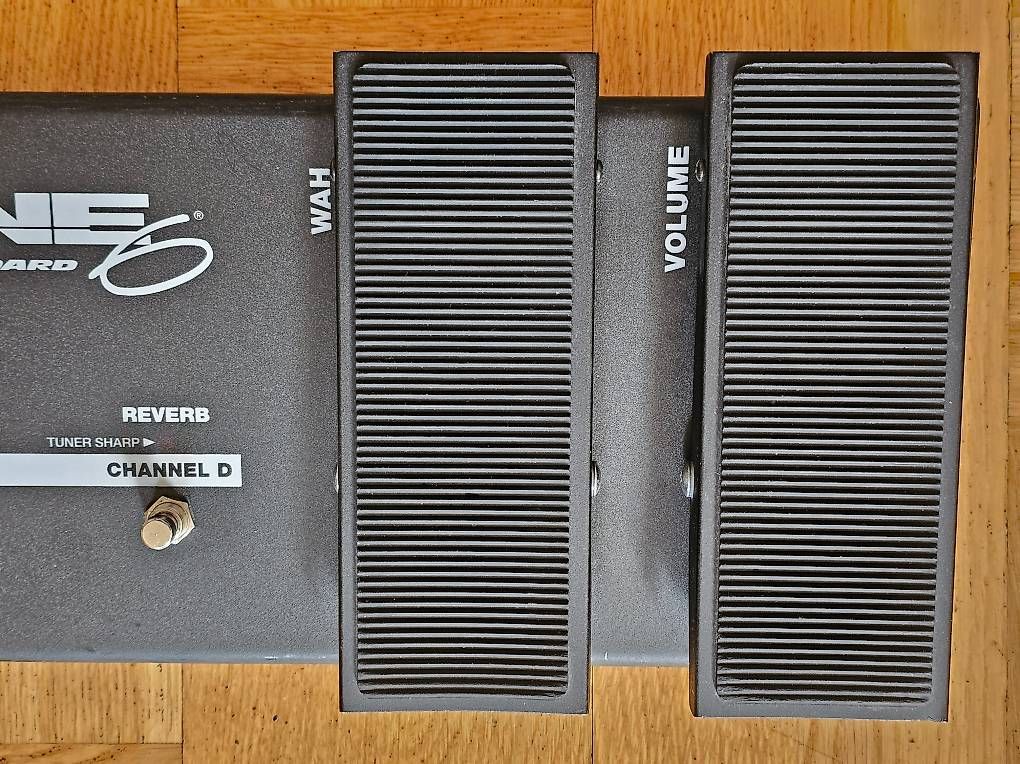 Line 6 Strumenti musicali: Line 6 Floor Board Foot Controller - Good Condition – Usato da Lausanne venduto da ale_6c5g 1
