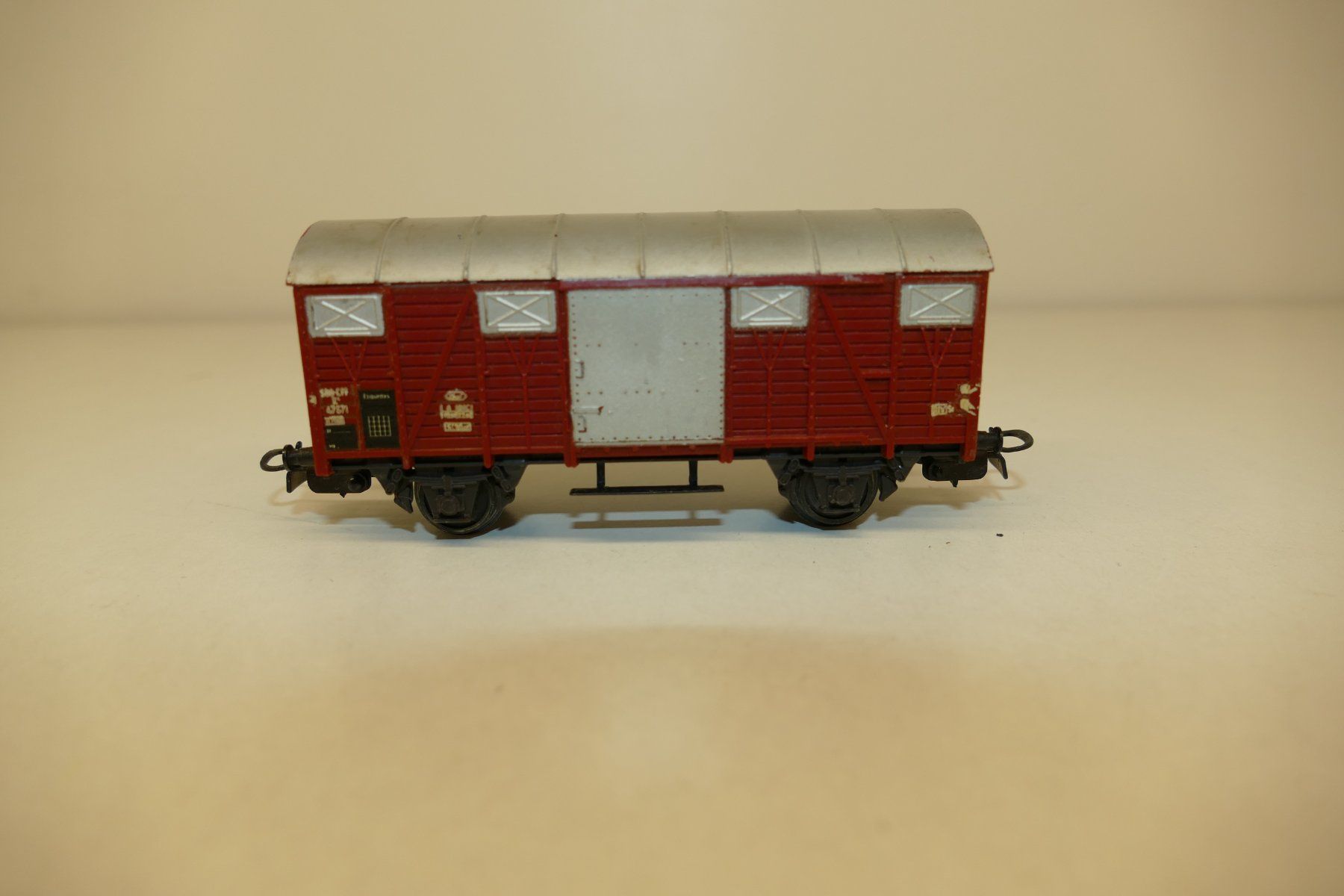Buco Modellini di ferrovie: Buco H0: SBB Güterwagen – Usato da Niederhasli venduto da rail-duerst