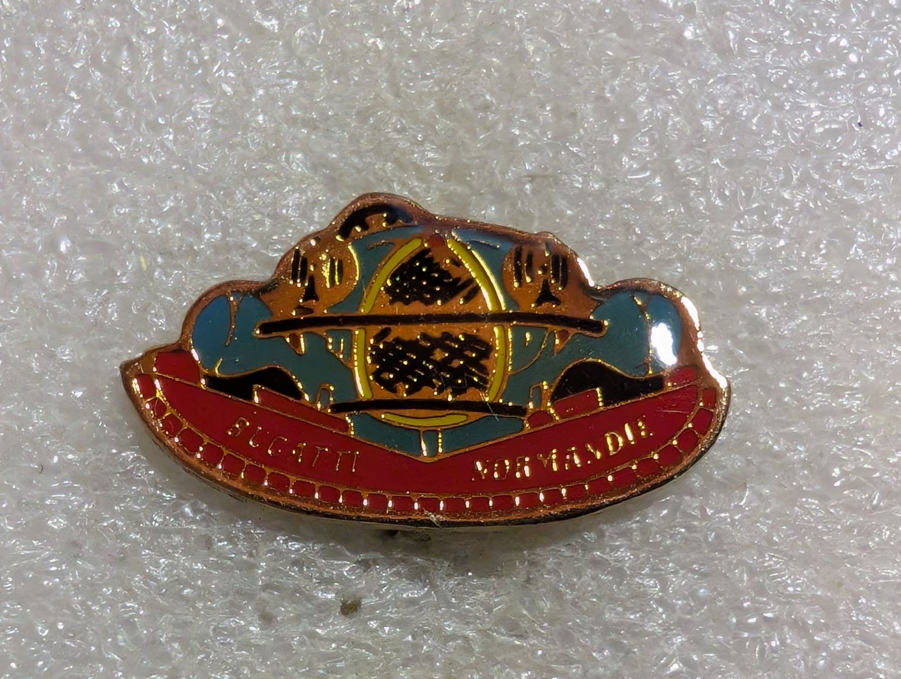 Placchette & Badge: Ansteckpin 230: – Usato da Oppligen venduto da Pin-Fall-Shop