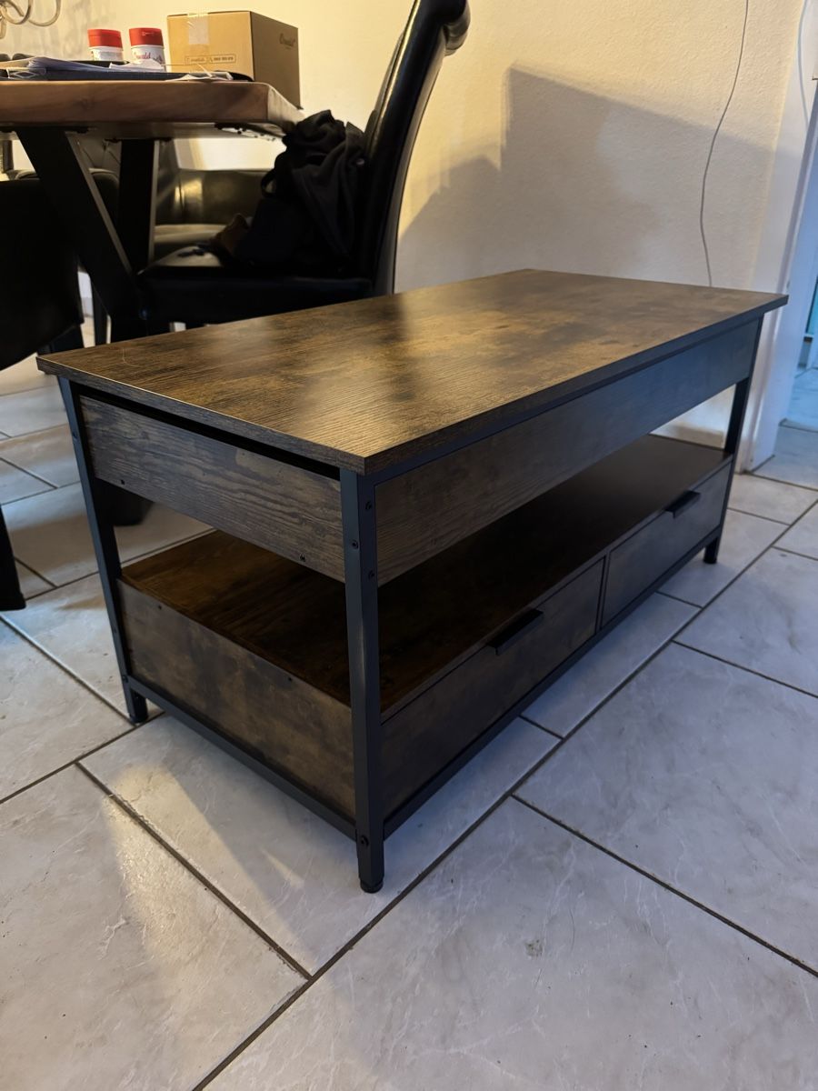 Tables: Tisch – Neuf (Voir description) à Untersiggenthal par Jens1981
