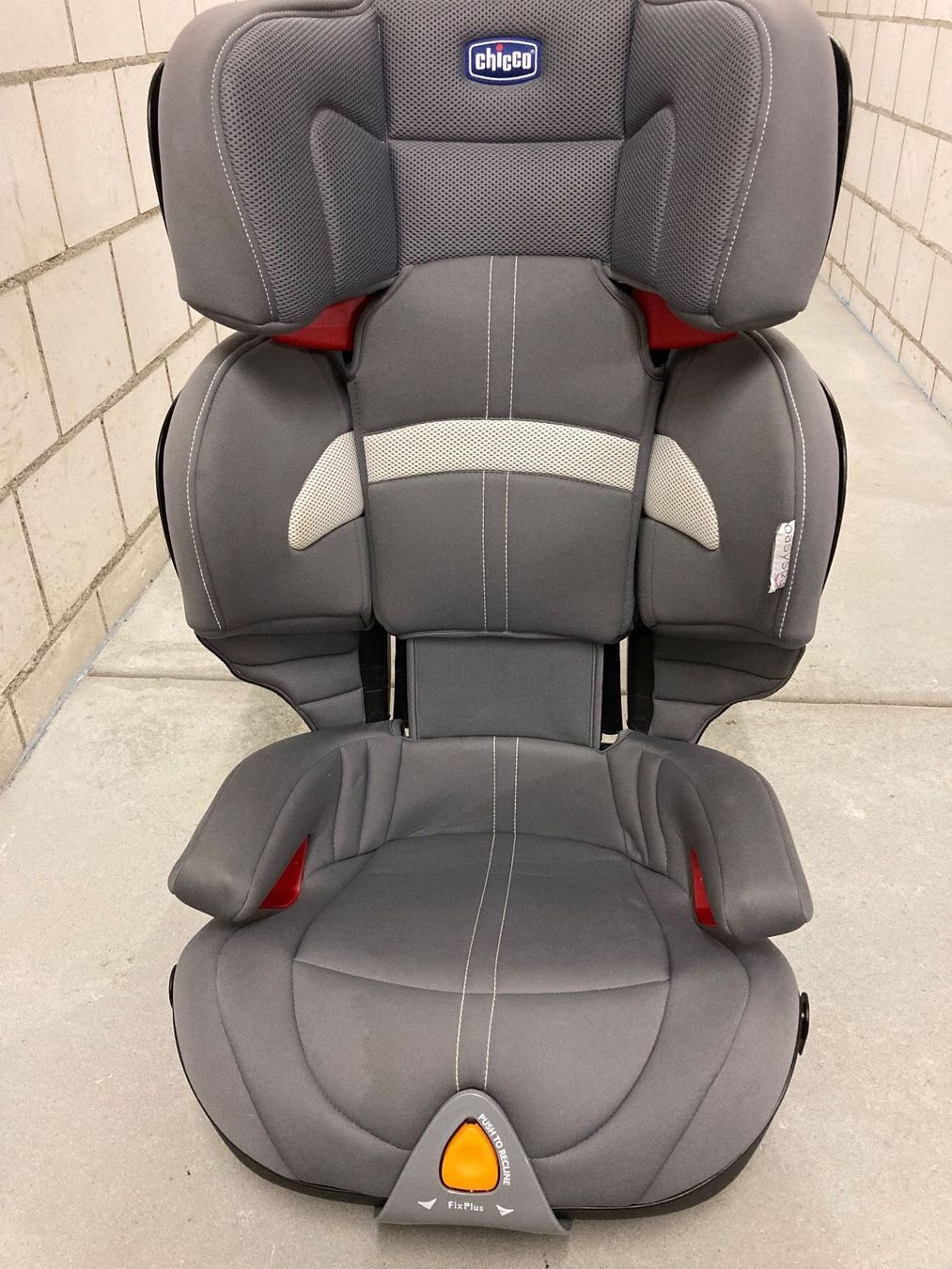 Chicco Seggiolini per auto: Chicco Kinderautositz wie neu! – Usato da Liestal venduto da pr03