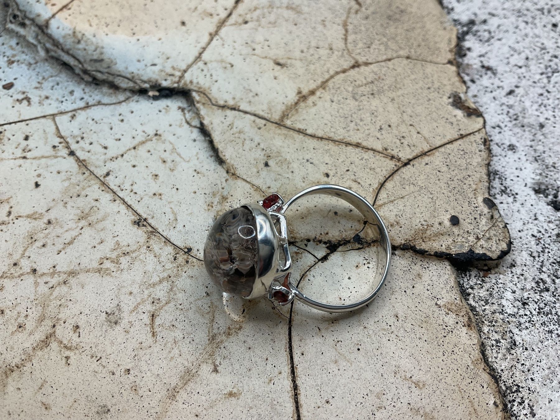 Bagues: Silberring mit Ghost Quarz Cabochon, Gr. 7 – D'occasion à Luzern par S.Kern01 3