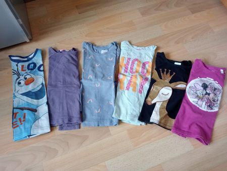 6 Mädchen -Shirts Gr. 104Frozen & Co.
