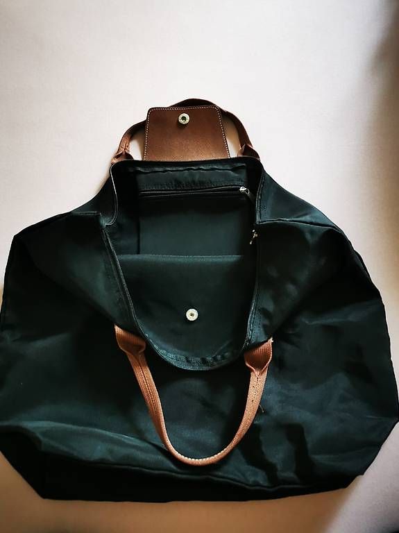 Borse: Tasche schwarz – Usato da Wetzikon ZH venduto da ManderLindli 1