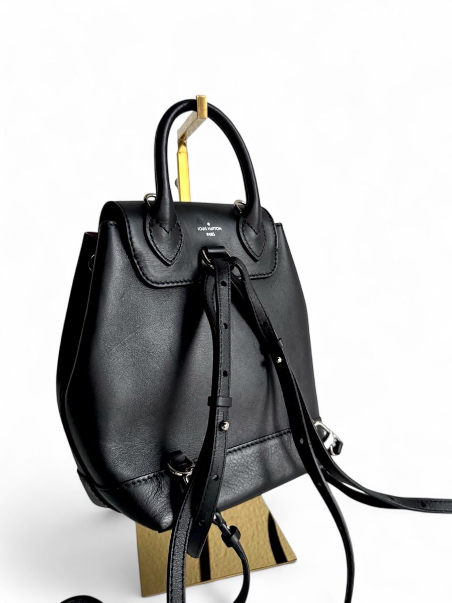 Louis Vuitton Borse da donna: LOUIS VUITTON My Lockme Mini Pins Leather Backpack Tasche – Usato da Kriens venduto da hannaandkiko 5