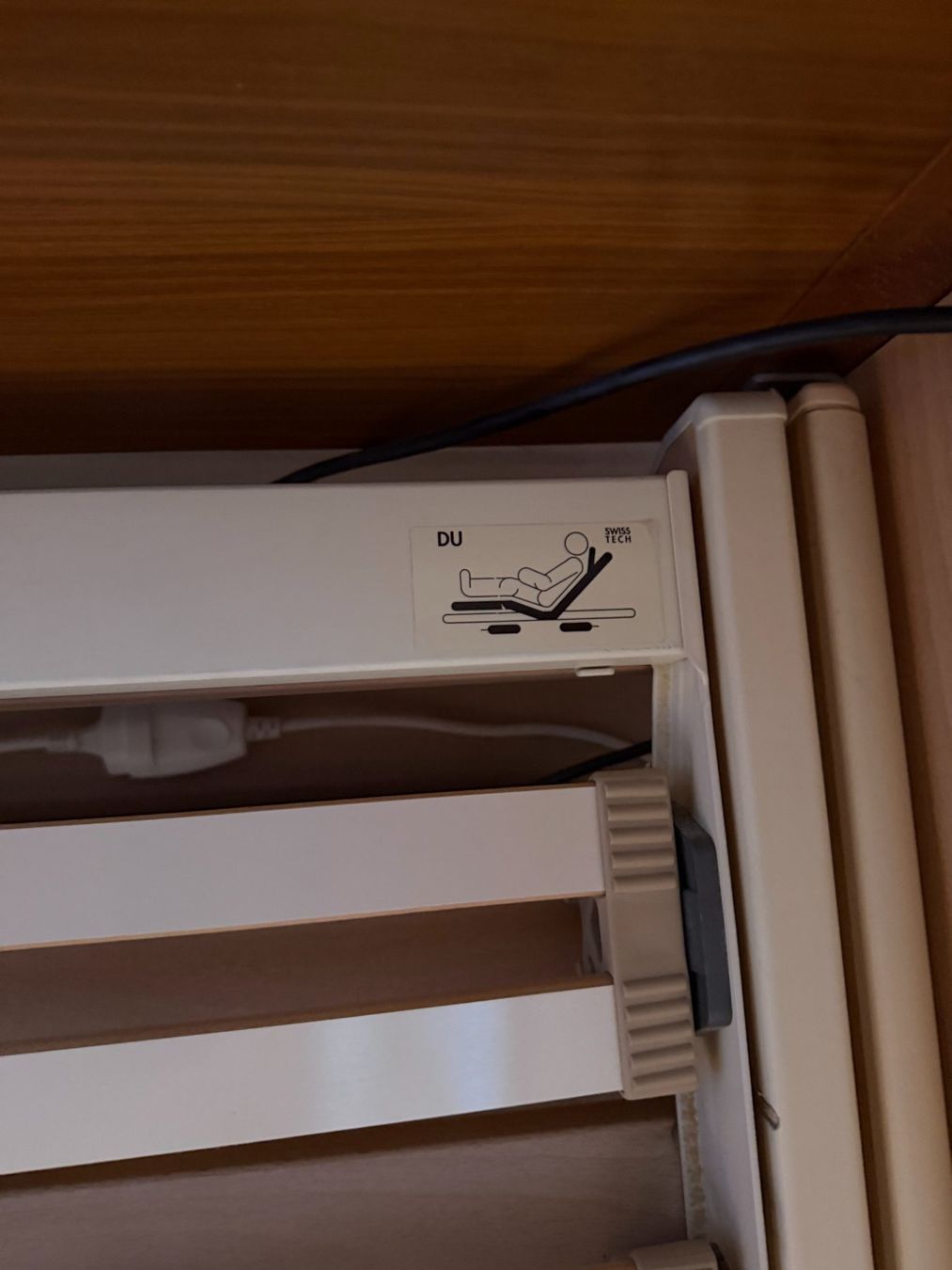 Betten: LIT  ÉLECTRIQUE  EUROSLEEP  SWISS  TECH – Gebraucht aus Apples von Gasscret 8