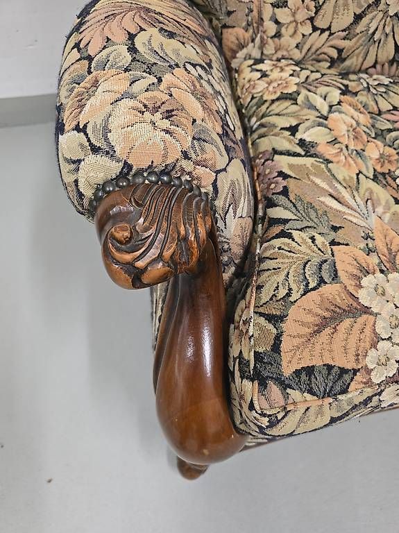 Sofas: Divano stile Luigi XV 3 Posti – Gebraucht aus Pregassona von dav_8fqd 2