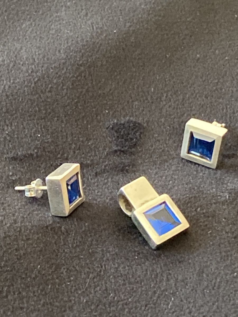 Altri gioielli: Silber 925 Schmuckset mit blauen Steinen – Usato da Läufelfingen venduto da Alles_Garantie 2