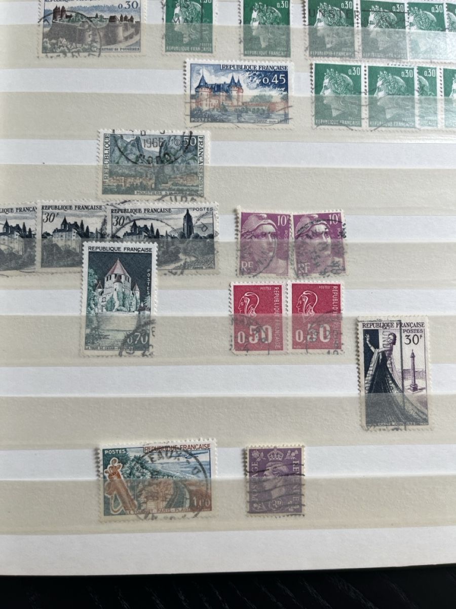 Tutti i francobolli: Sammlung Frankreich Briefmarken – Usato da Zürich venduto da pantelicarsenije 3