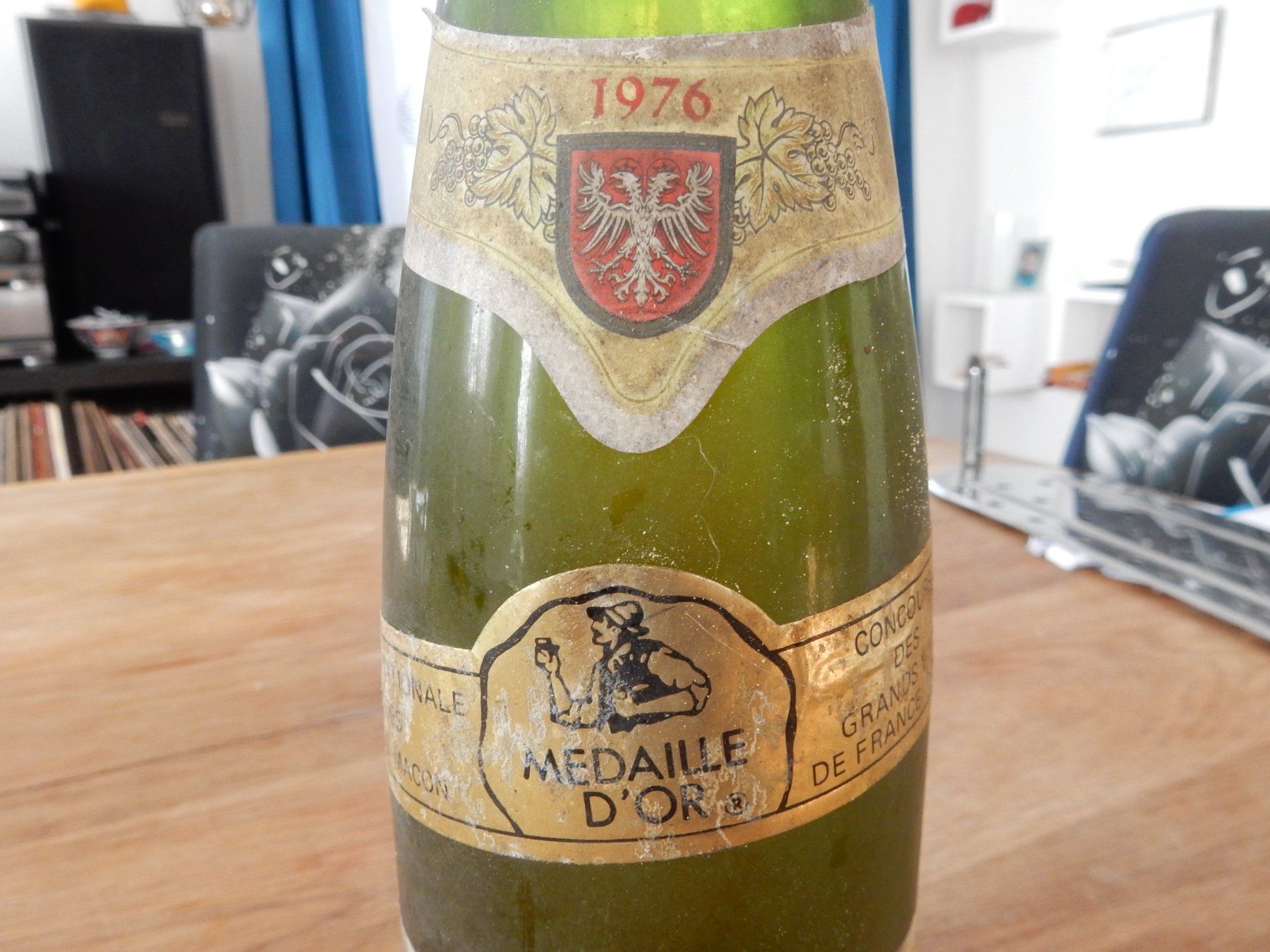 Vino: Weisswein Selten. 1976 – Usato da Balsthal venduto da Subaru11 1
