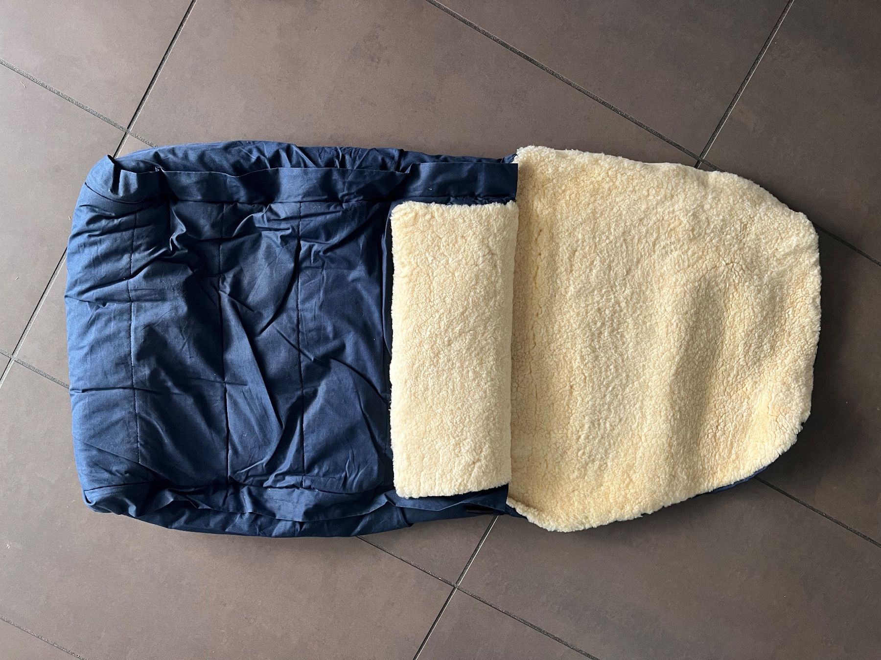 Sacchi a pelo: Kuscheliger Winter-Fusssack für Kinderwagen oder Buggy – Usato da Düdingen venduto da Moonils