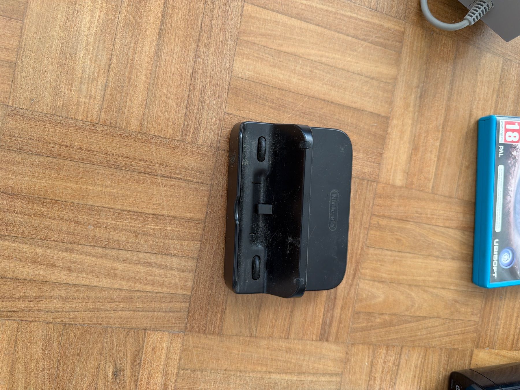 Nintendo Console: Nintendo wii u mit 4 Spiele – Usato da Allschwil venduto da B.Bivona 1