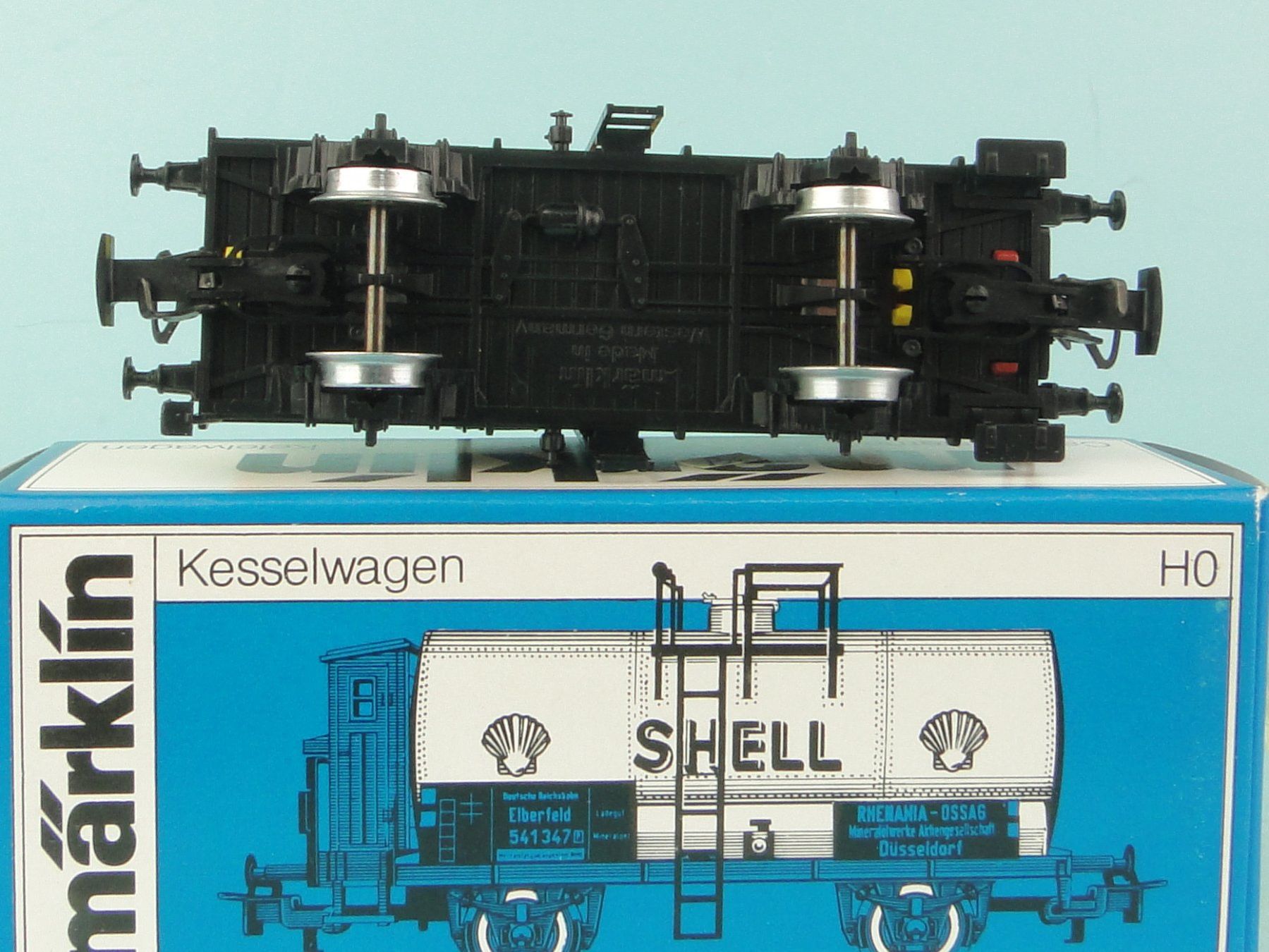 Märklin Modellini di ferrovie: Märklin 4676 Shell Tankwagen – Usato da Bülach venduto da cann11 1