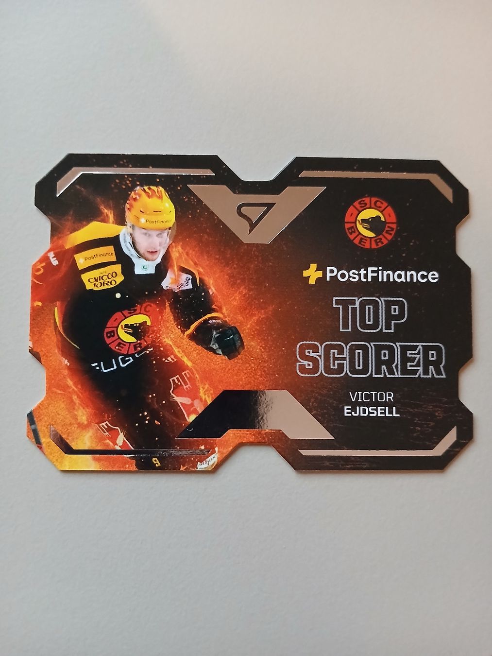 Sportzoo Carte collezionabili: Top Scorer Karte Victor Ejdell SC Bern PostFinance – Nuovo (secondo la descrizione) da Düdingen venduto da oliheimo92