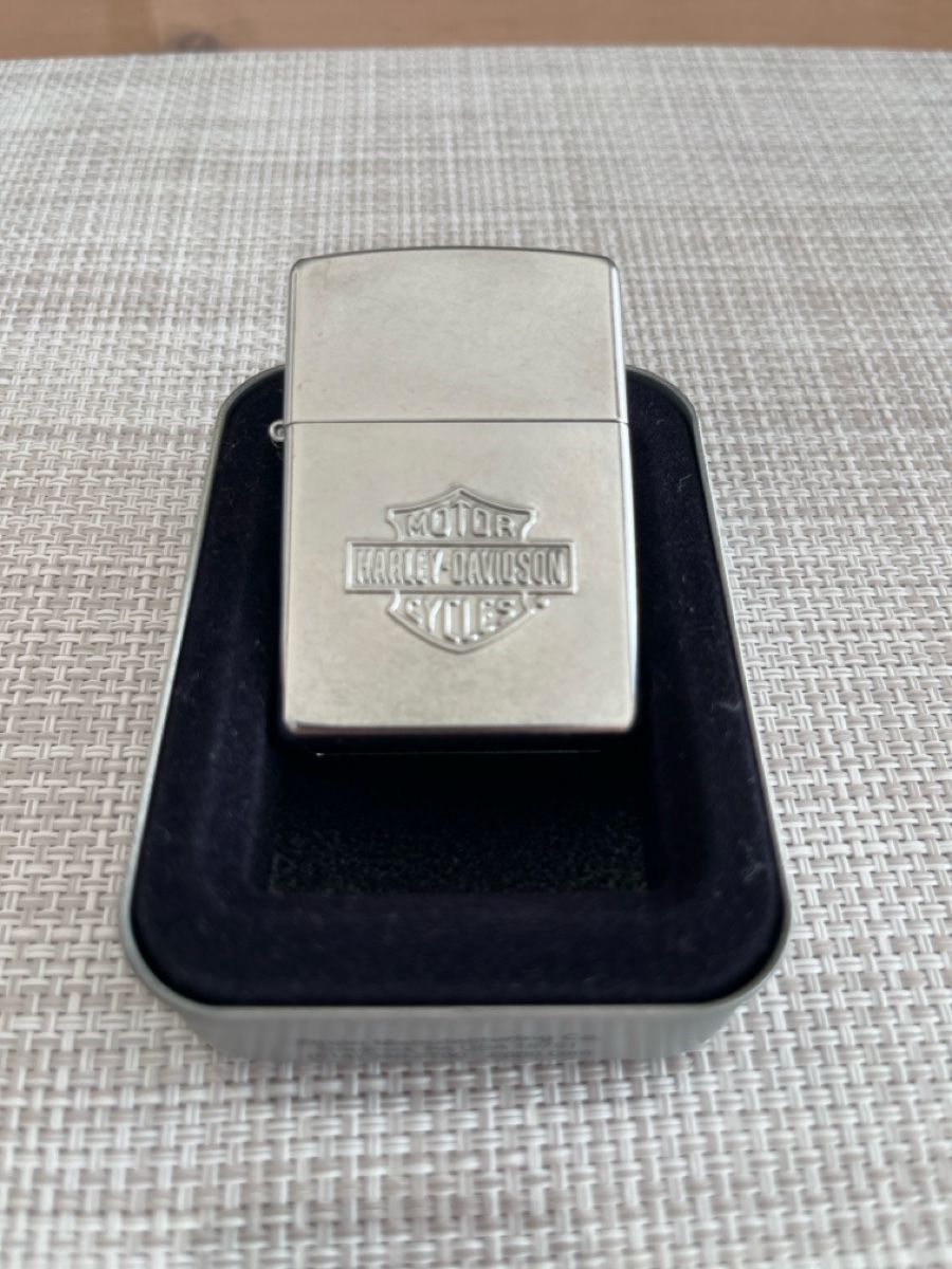 Zippo Accendini: Zippo Harley Davidson Brushed – Usato da Bassersdorf venduto da VERO-EN 1
