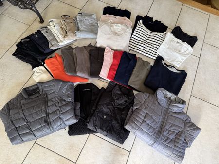 Kleiderpaket Gr. S    NEUWERTIG !