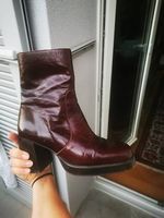 Bottines Jonak Paris en cuir bordeaux  très bonétat