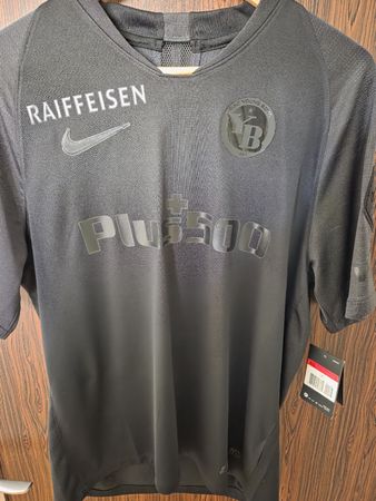 Fanshoptrikot Spezial YB For Everyone 20/21 Lauper mit ✍️