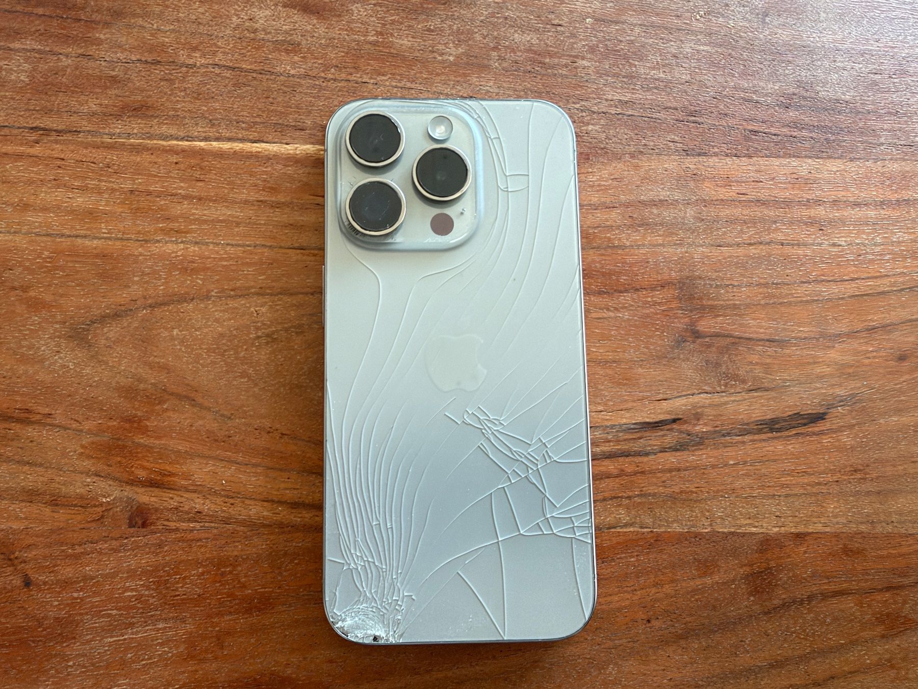 Apple Telefoni cellulari / Smartphones: Apple iPhone 15 Pro 128GB Natural Titanium ab 1.- – Usato da Aadorf venduto da siggiesmallzz 6