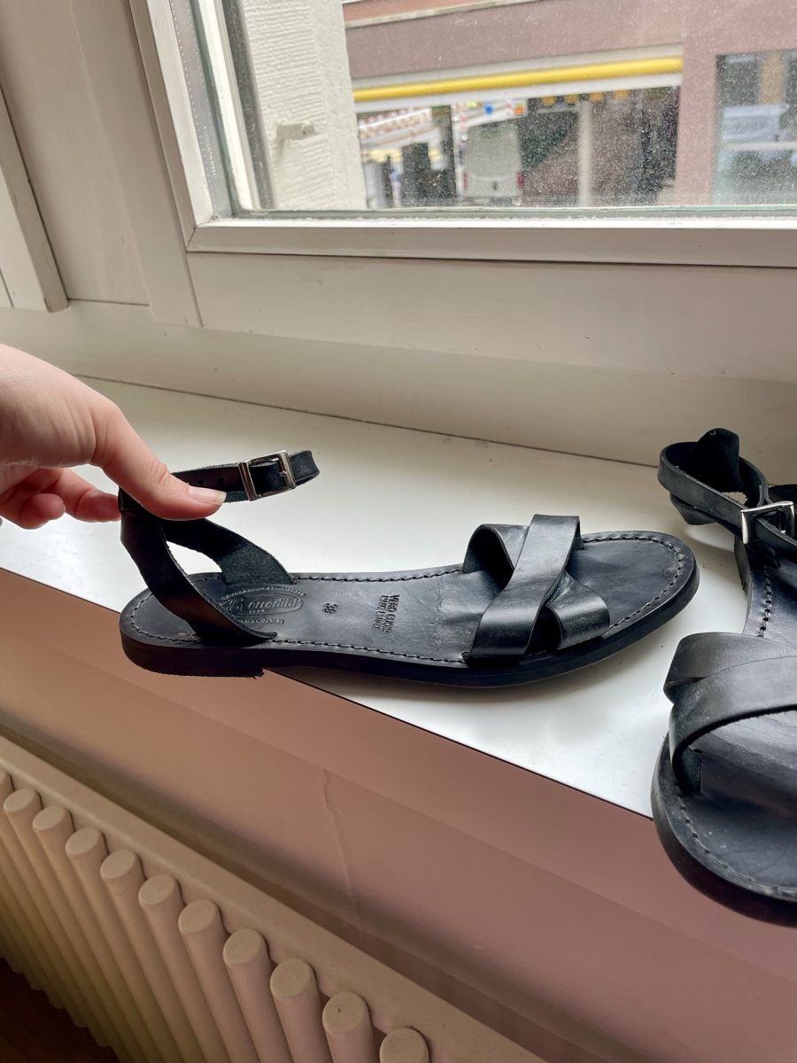 Scarpe da uomo: Echtleder Sandalen, schwarz, Grösse 38 – Usato da Zürich venduto da Carlajimena 2