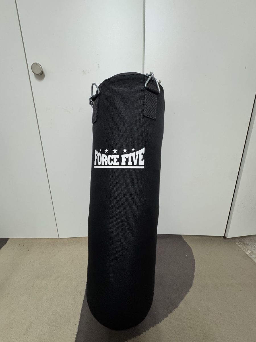 Sacchi da boxe: Verkaufe neuwertigen Boxsack mit Deckenbefestigung – Nuovo e nell'imballaggio originale da Dietikon venduto da GMLL 3