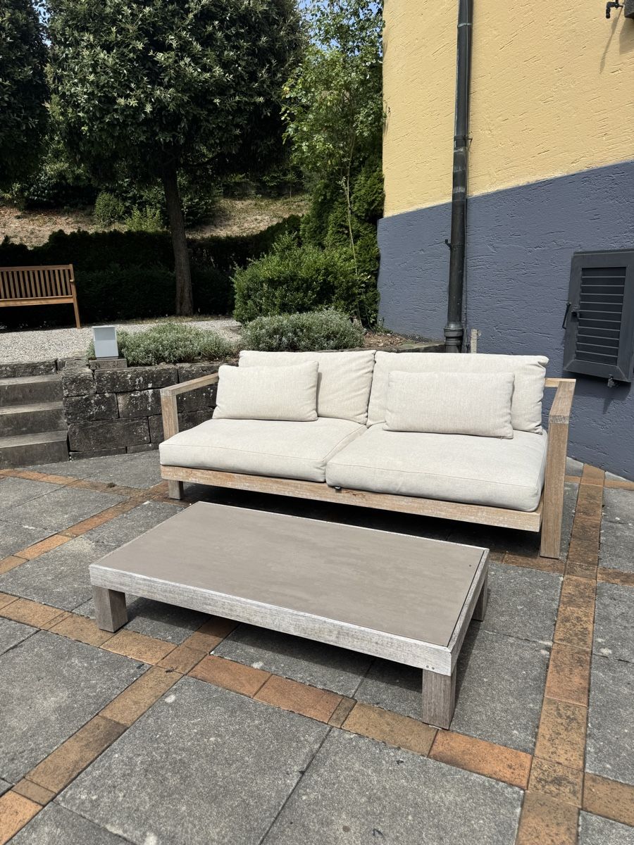 Tribù Sofas: Lounge Sofa Tribù mit Tisch – Gebraucht aus Jona von SNeeracher 2