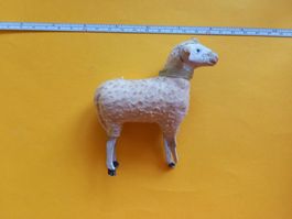 Mouton miniature ancien en plâtre, défectueux