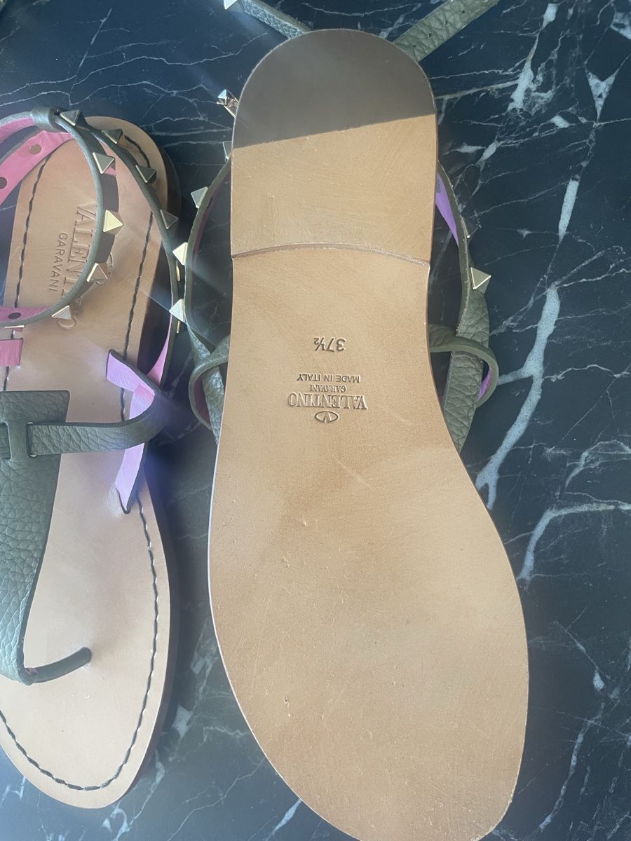 Valentino Scarpe da donna: Valentino Rockstud Sandale – Nuovo (secondo la descrizione) da Zürich venduto da the_8dcc 2