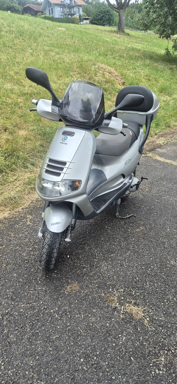 Piaggio Scooter: Piaggio Roller 125 mit mfk – Usato da Thun venduto da Vet.Lim 1
