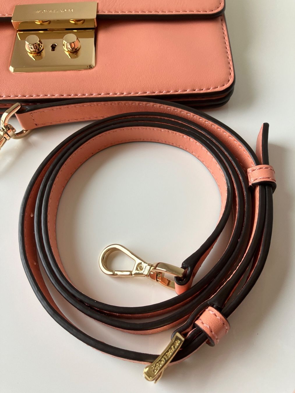 Michael Kors Borse da donna: MICHAEL KORS Clutch/Handtasche - neu – Nuovo (secondo la descrizione) da Stansstad venduto da kerri8 1