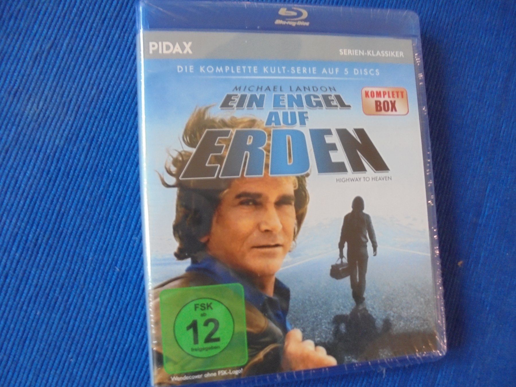 Tutti i DVDs: SERIE  Ein ENGEL auf Erden/ COMPLET BOX/blu ray RAR – Nuovo e nell'imballaggio originale da Wattenwil venduto da Firebird1 2