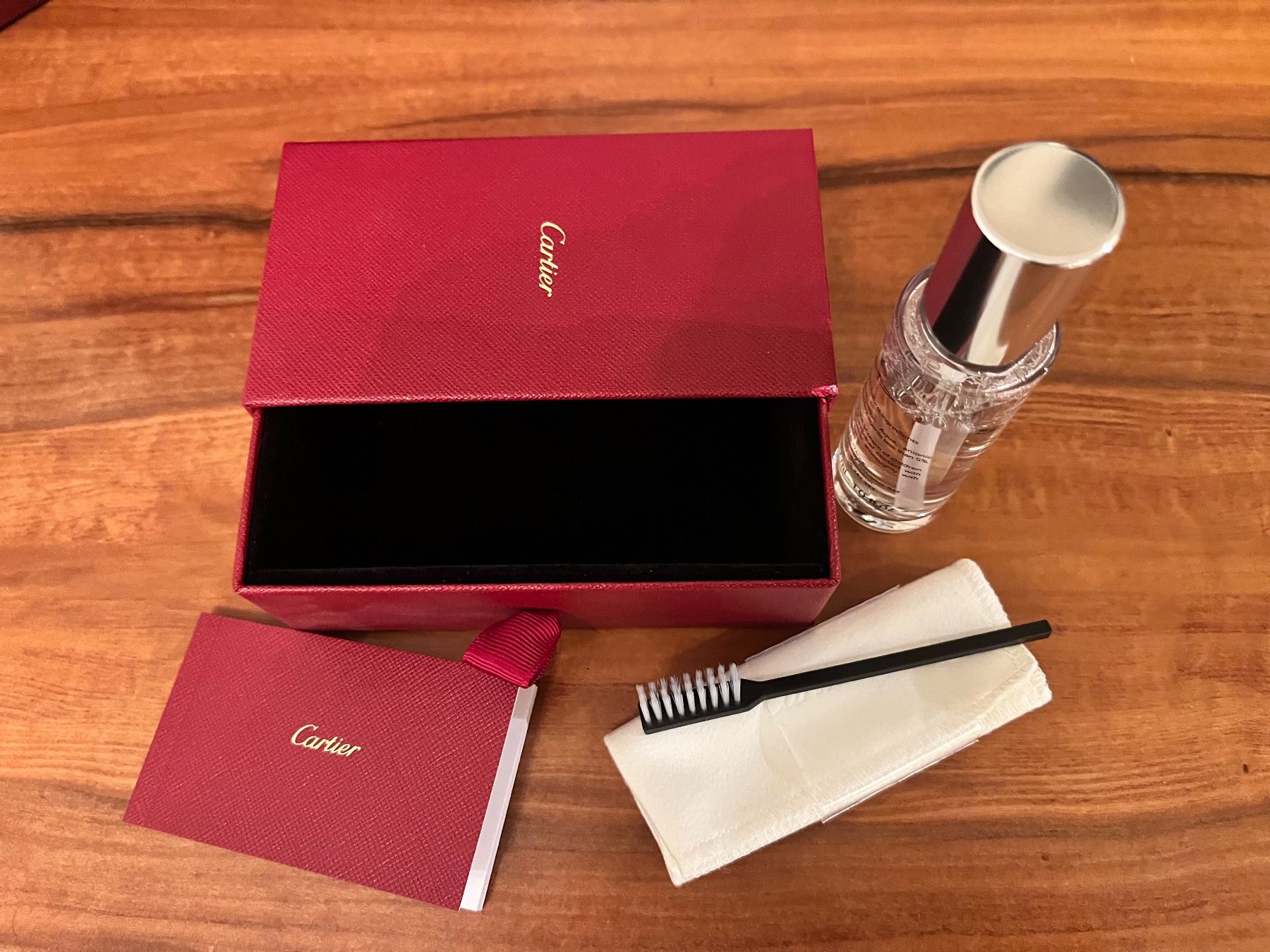 Prodotti di pulizia: Cartier Reinigungsset – Nuovo (secondo la descrizione) da Bern venduto da Alex3011 1