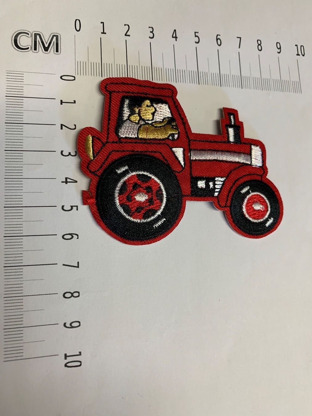 Altro in  Abbigliamento & Accessori: Roter Traktor Badges / Aufnäher – Nuovo e nell'imballaggio originale da Ostermundigen venduto da Mcone 1