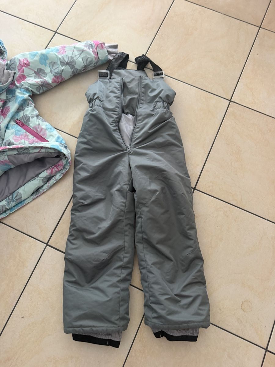 Lotti & Set di vestiti: Kinder Skianzug Set 104  – Usato da Baar venduto da Gar_f9sz 2