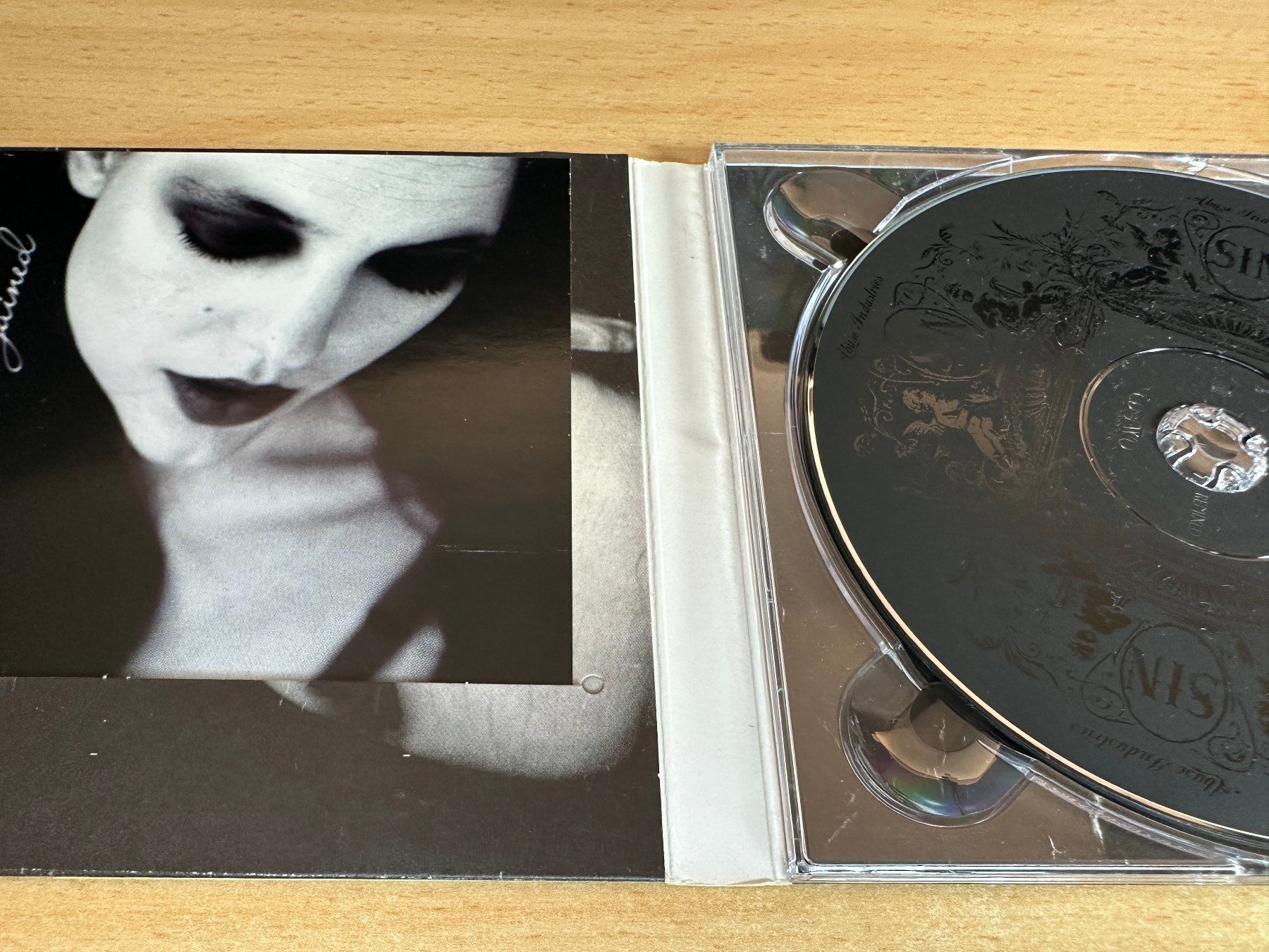 CD: Sin – Absinth - 2 CD – Usato da Rikon im Tösstal venduto da Alpenmutz 2