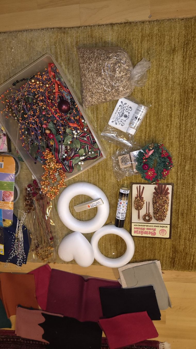 Kit bricolage: Bastelset Sammlung  – Usato da Kölliken venduto da MissesBossTop1 1
