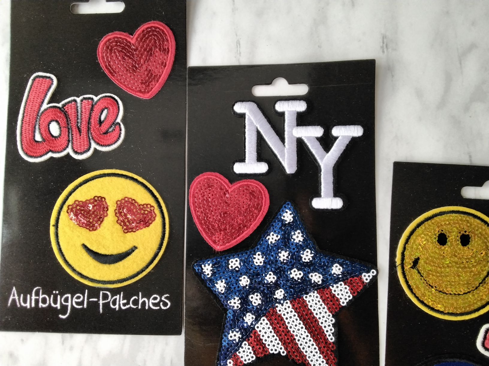 Toppe: 9 AUFBÜGEL PATCHES – Usato da Biel/Bienne venduto da dasi3