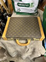 Mallette rigide Louis Vuitton