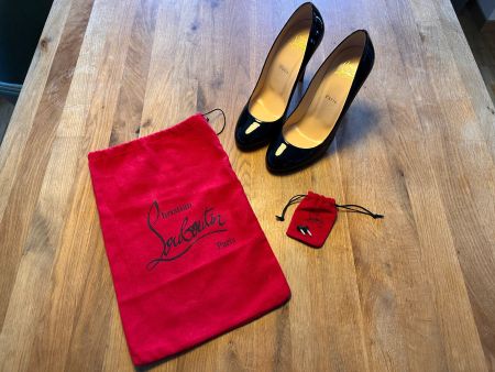 CHRISTIAN LOUBOUTIN schwarz Gr. 40