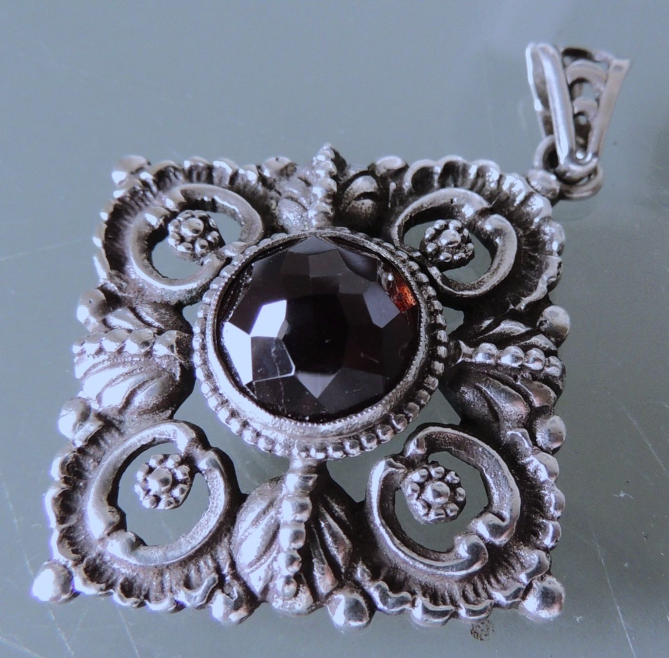 Ciondoli: Granat Silber 835 Anhänger Jugendstil – Usato da Waldenburg venduto da schaller707 1