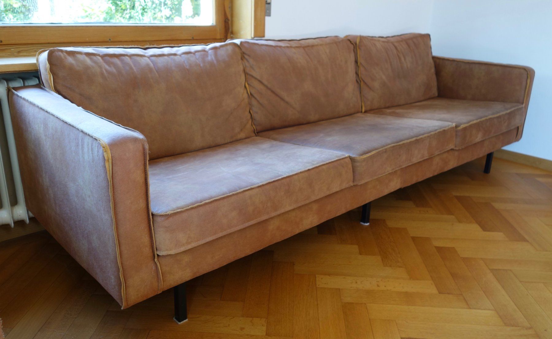 Divani: Be Pure Sofa aus Recycling Leder – Usato da Biel/Bienne venduto da Rothar